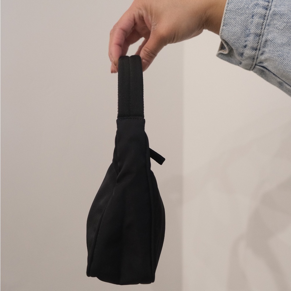 Prada Nylon Vintage Tessuto Shoulder Bag - Picture 2 of 10